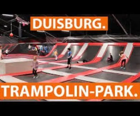 Daire Wohlfuehloase Mitten In Der Duisburger City, Tolles Design, Hochwertig, Vollausstattung, 2 Zimmer, Grosses Bad & Wc, Grosse Kueche, Smart Tv, 5 Min Zum Hbf Duisburg, Und 20 Min Zum Duesseldorfer Flughafen Duisburg